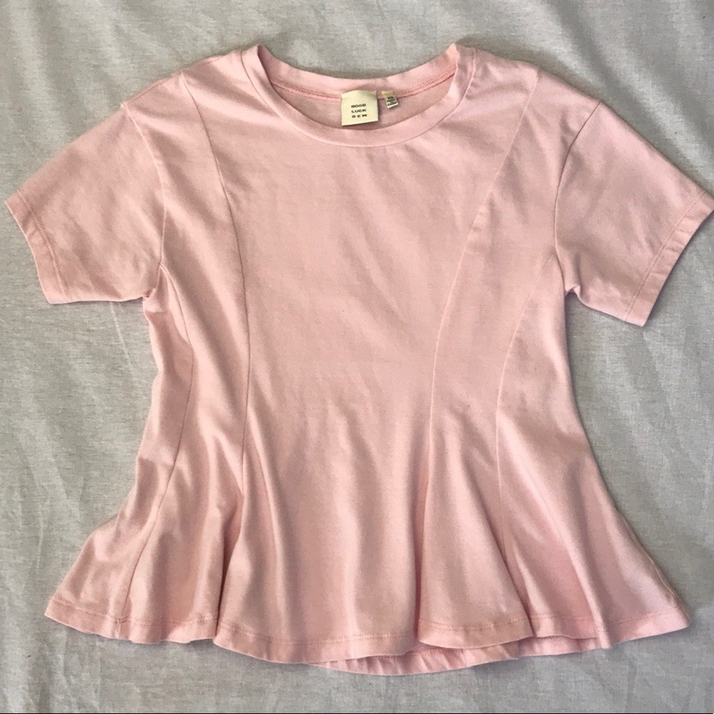 💛Sale💛 EUC Good Luck Gem 💎 Tee